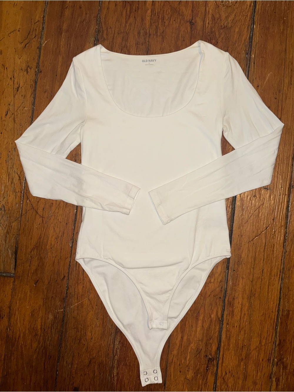 White Long-Sleeve Scoop Neck Bodysuit with Snap Closure
